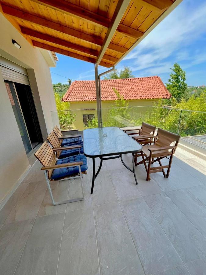 Gargarou Residences Kompoi Екстер'єр фото