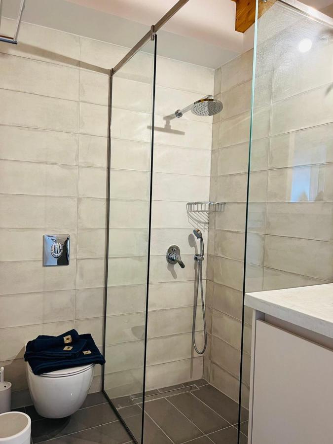 Gargarou Residences Kompoi Екстер'єр фото