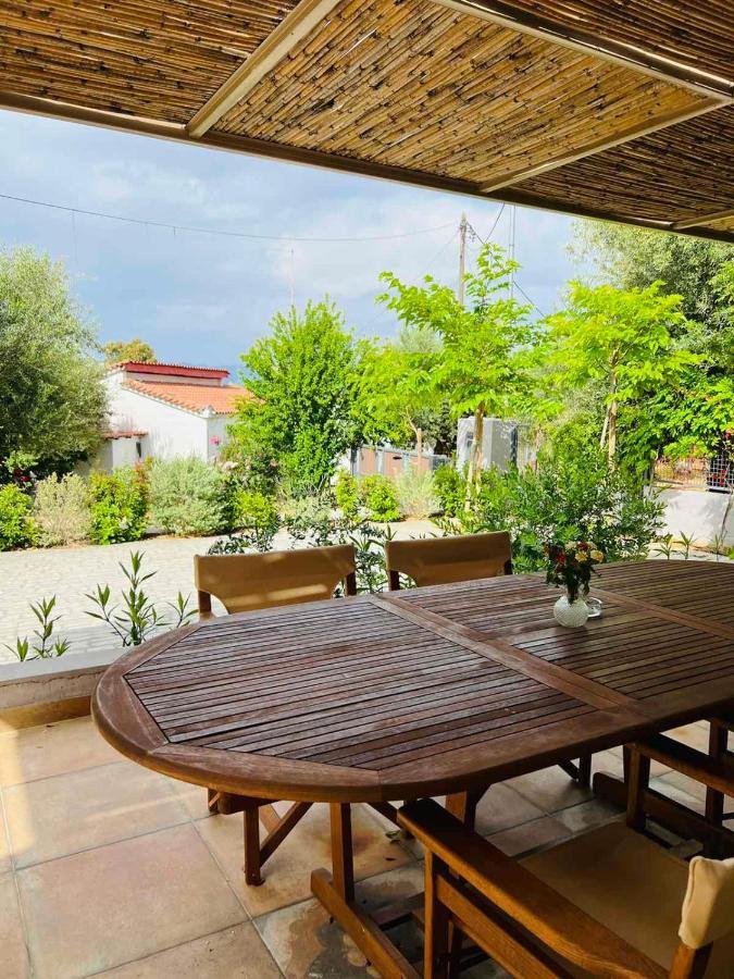 Gargarou Residences Kompoi Екстер'єр фото